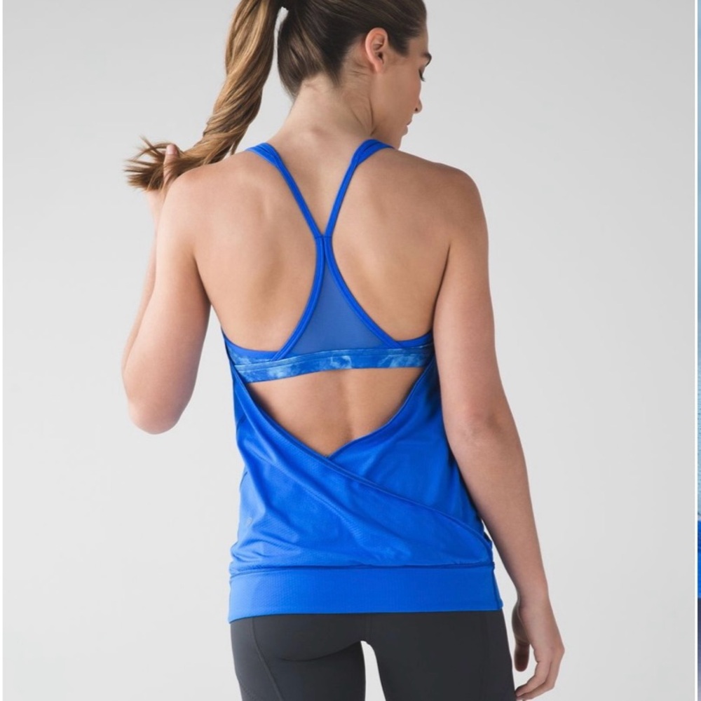 Lululemon Minimalist Tank Pipe Dream Blue Open Back With Bra Yoga Top Size 8